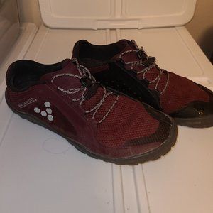 Vivobarefoot Womens Primus Trail - Maroon - Size 40 (US Size 9)